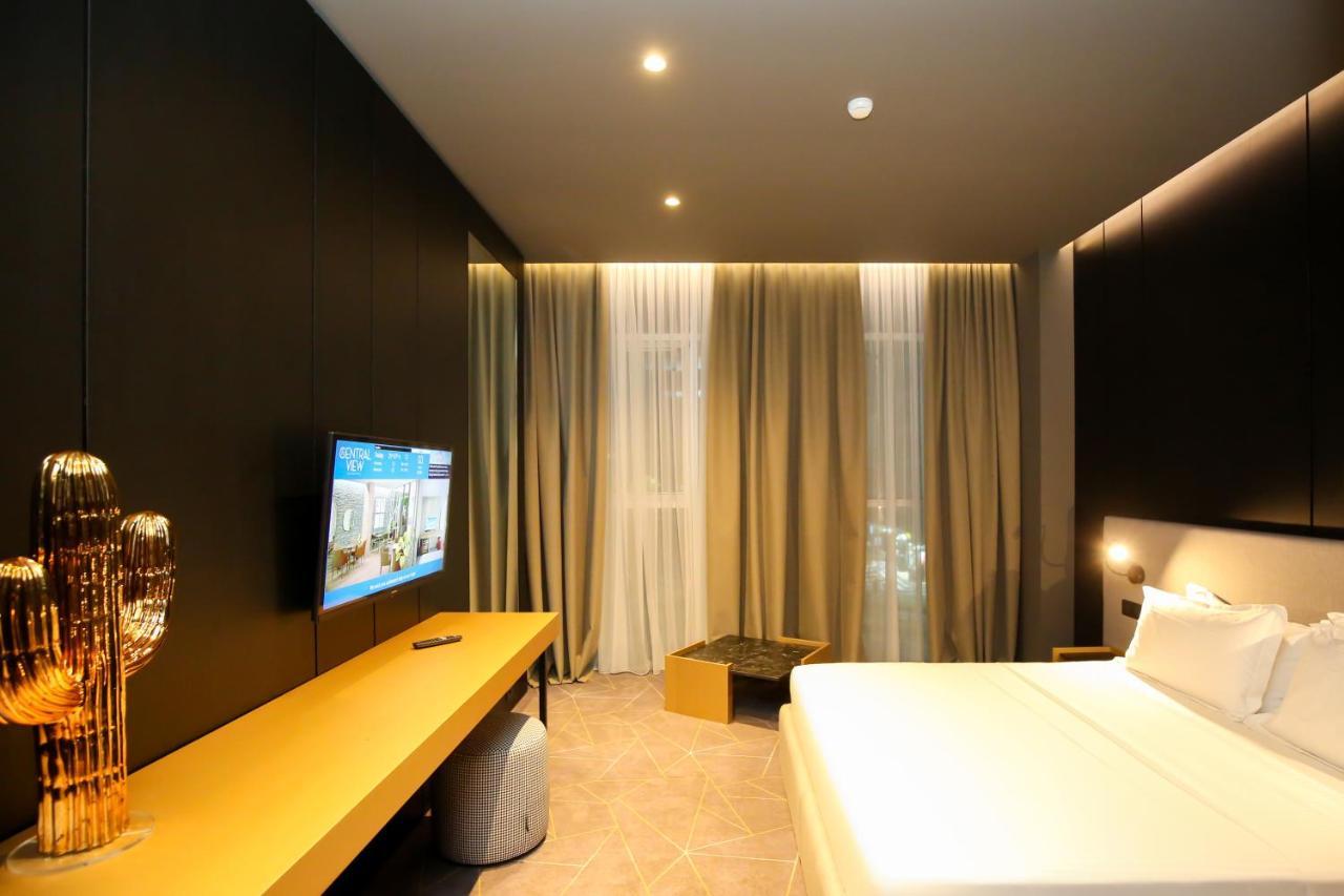 The Central View Boutique Hotel Vlorë Buitenkant foto